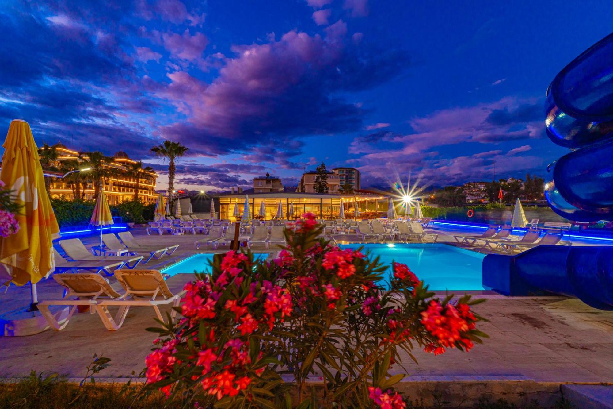 Club Wasa Holiday Village All Inclusive Toslak ภายนอก รูปภาพ